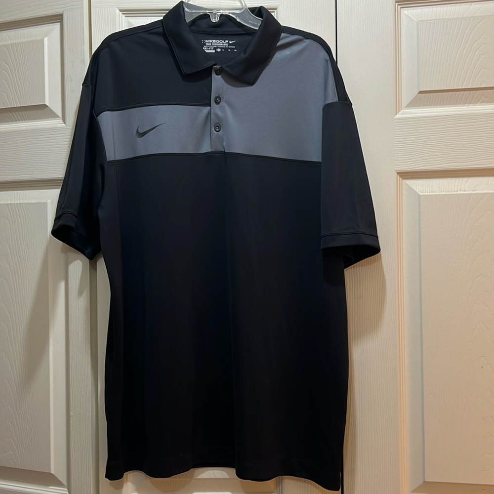 Nike Two-Toned Golf Polo Shirt 
Excellent Condition